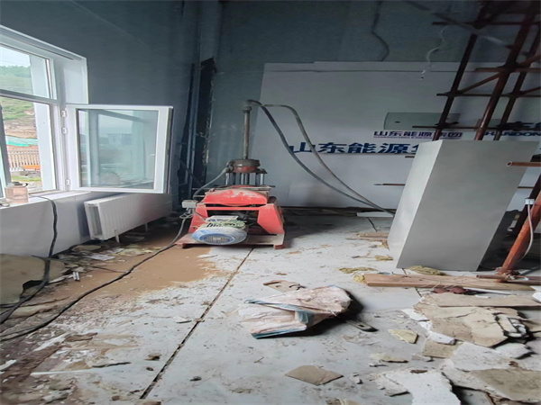 双桥地基基础下沉墙体裂缝加固注浆顶升施工